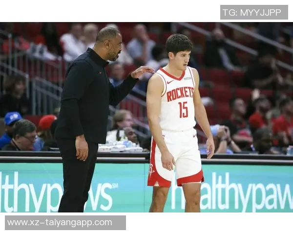 斯通需果断出手解决火箭控卫短板问题以提升球队竞争力